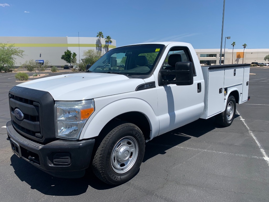 USED 2015 FORD F250 SERVICE - UTILITY TRUCK #3087