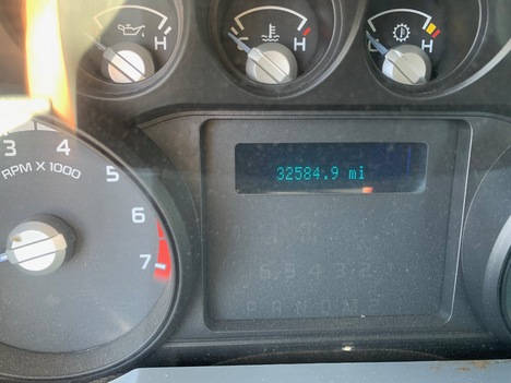 USED 2015 FORD F250 SERVICE - UTILITY TRUCK #3087-20