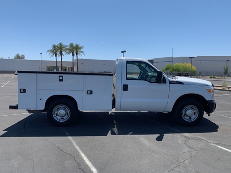 USED 2015 FORD F250 SERVICE - UTILITY TRUCK #3087-7