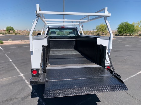 USED 2017 FORD F250 SERVICE - UTILITY TRUCK #3088-5