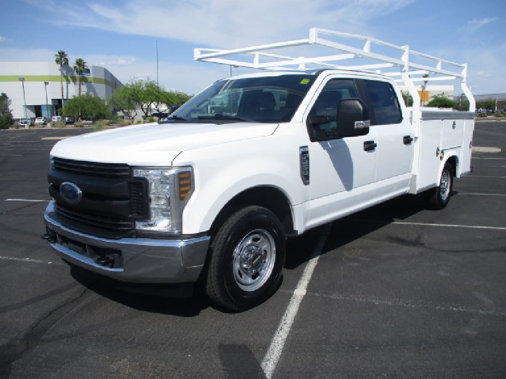 USED 2019 FORD F250 SERVICE - UTILITY TRUCK #3096