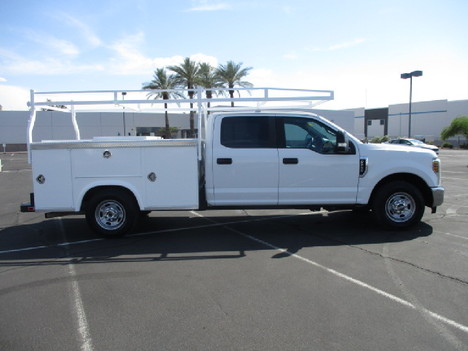 USED 2019 FORD F250 SERVICE - UTILITY TRUCK #3096-4