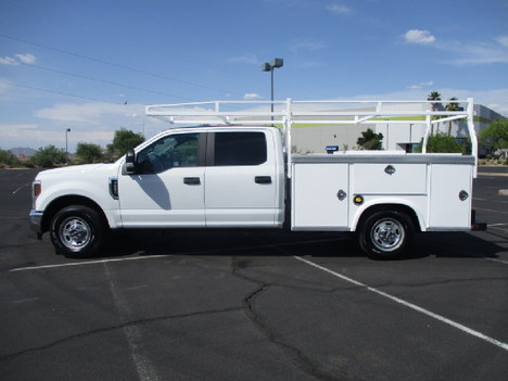 USED 2019 FORD F250 SERVICE - UTILITY TRUCK #3096-8