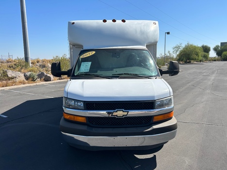 USED 2017 CHEVROLET EXPRESS G3500 SERVICE - UTILITY TRUCK #3099-5