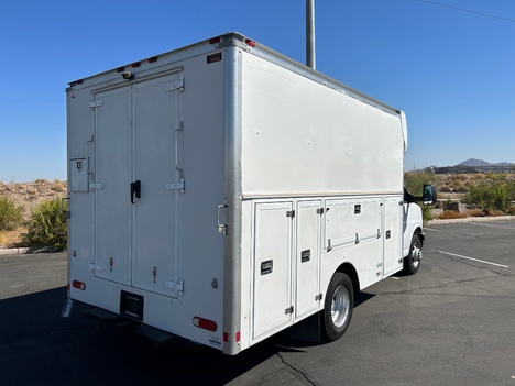 USED 2017 CHEVROLET EXPRESS G3500 SERVICE - UTILITY TRUCK #3099-6