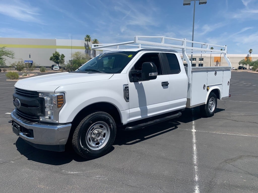 USED 2019 FORD F250 SERVICE - UTILITY TRUCK #3111