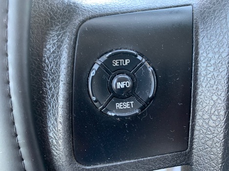 USED 2016 FORD F250 SERVICE - UTILITY TRUCK #3121-19