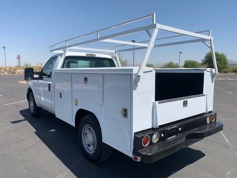 USED 2016 FORD F250 SERVICE - UTILITY TRUCK #3121-3