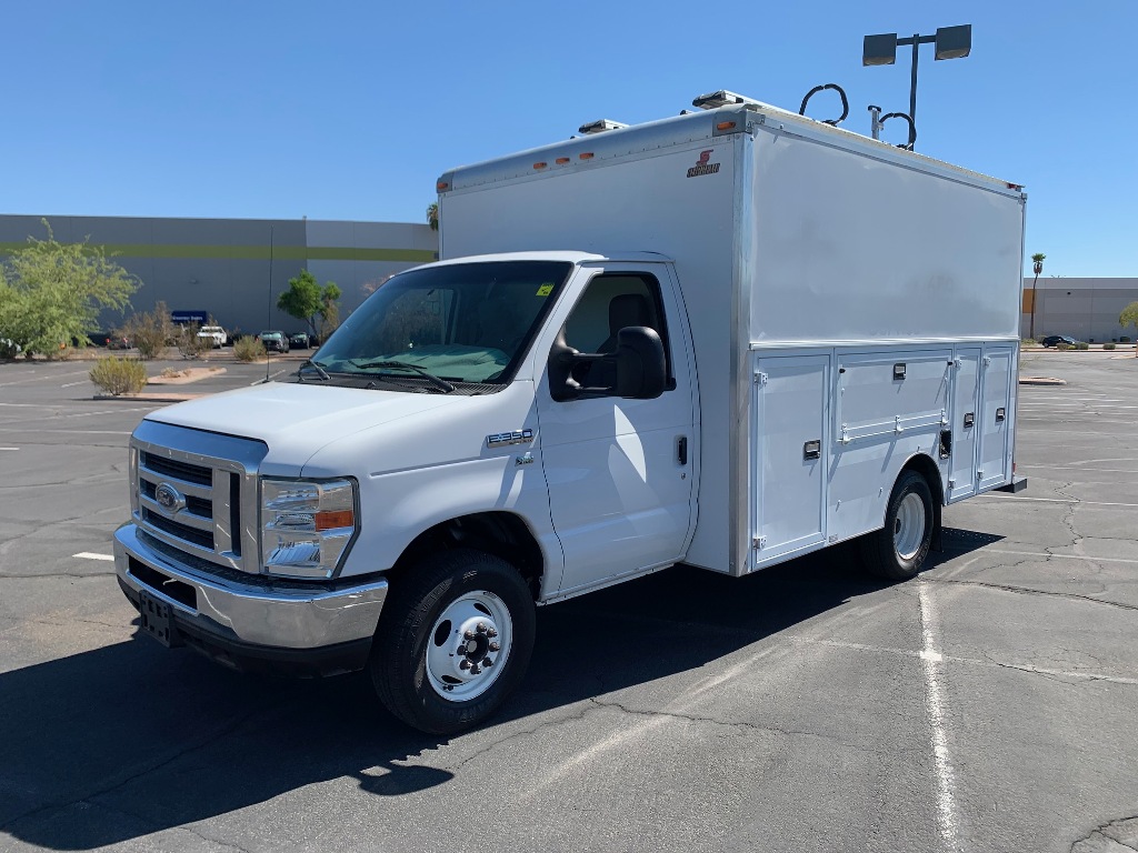 USED 2016 FORD E350 SERVICE - UTILITY TRUCK #3170