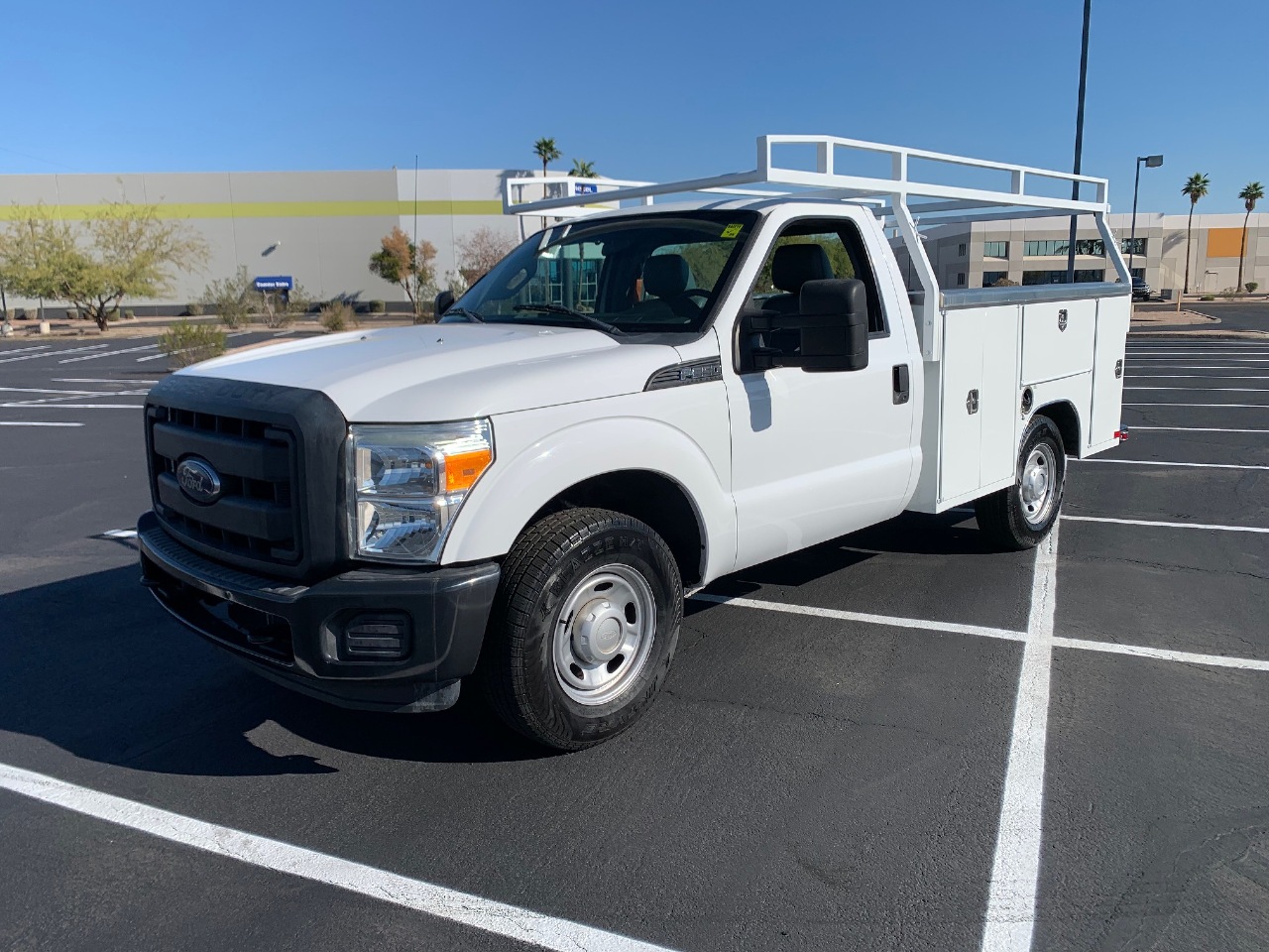 USED 2013 FORD F250 SERVICE - UTILITY TRUCK #3245