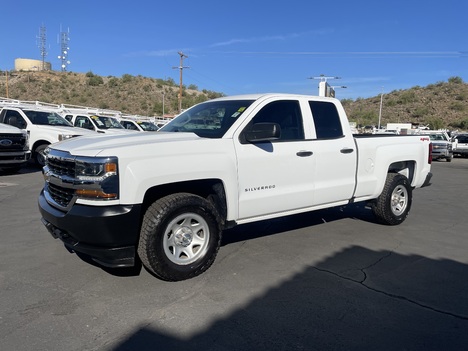 2018 CHEVROLET Silverado 1500 4WD 1/2 Ton Pickup Truck #3651