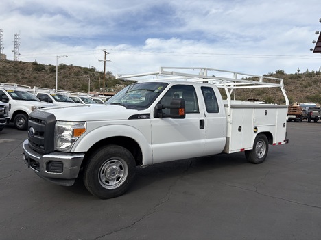 2014-ford-f250-service-utility-truck #3674