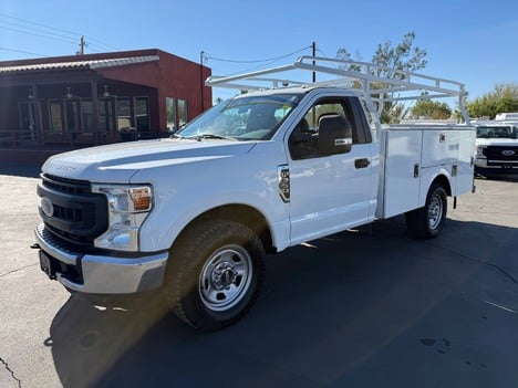 2020 FORD F350 SRW Service - Utility Truck #3708 2020 FORD F350 SRW Service - Utility Truck #3708