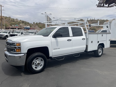 2018-chevrolet-silverado-2500hd-service-utility-truck #3765