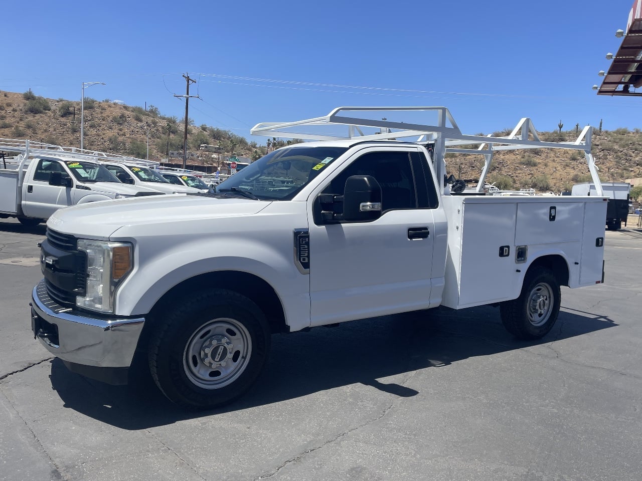 2017 FORD F-250 Service - Utility Truck #1 2017 FORD F-250 Service - Utility Truck #1