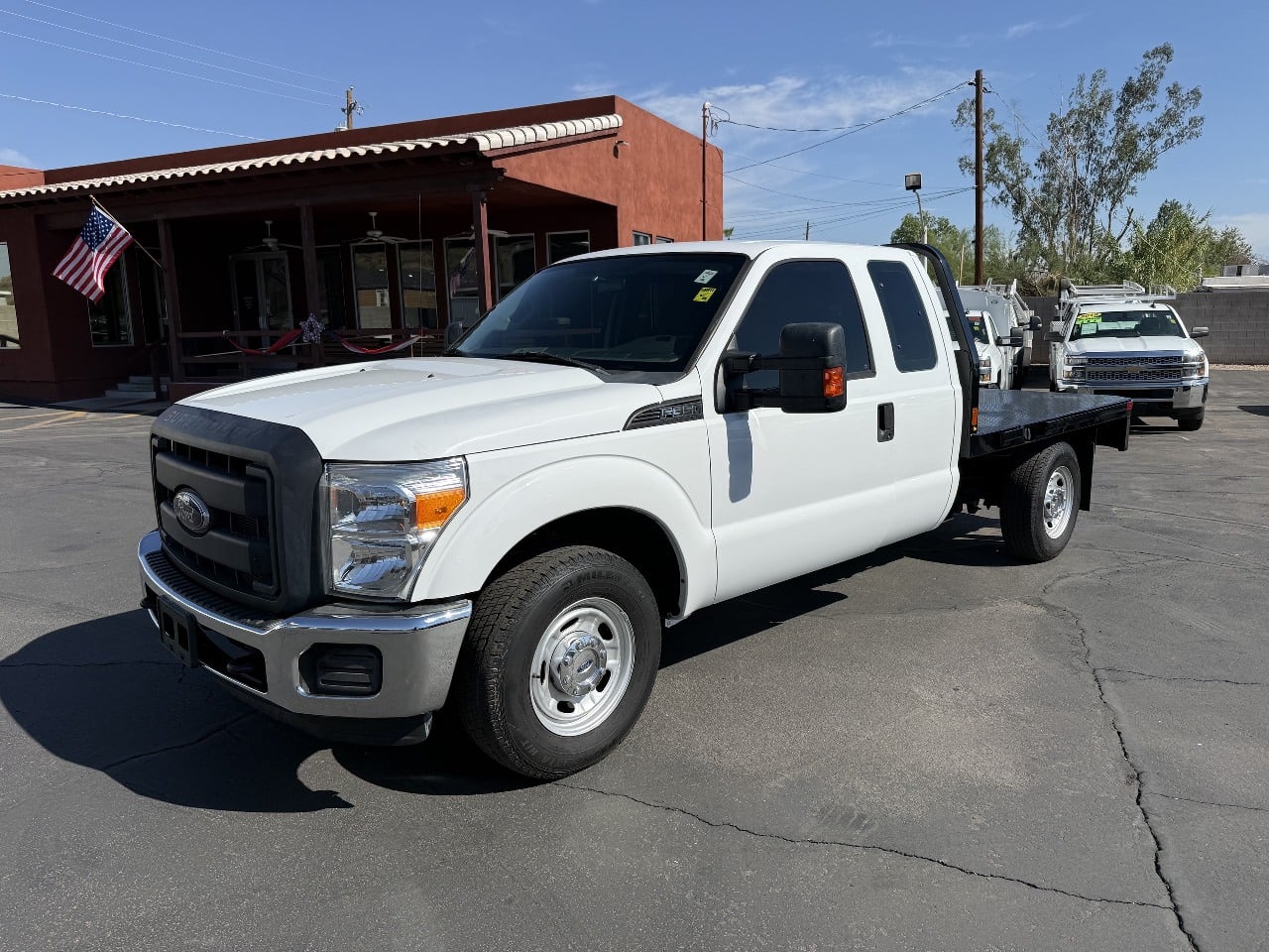 2011 FORD F350 SRW Flatbed Truck #1 2011 FORD F350 SRW Flatbed Truck #1