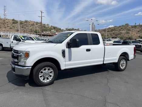 2021 FORD F250 2WD 3/4 Ton Pickup Truck #3827 2021 FORD F250 2WD 3/4 Ton Pickup Truck #3827