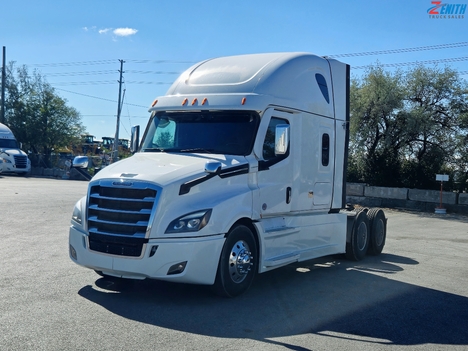 2022 FREIGHTLINER CASCADIA Tandem Axle Sleeper #1106